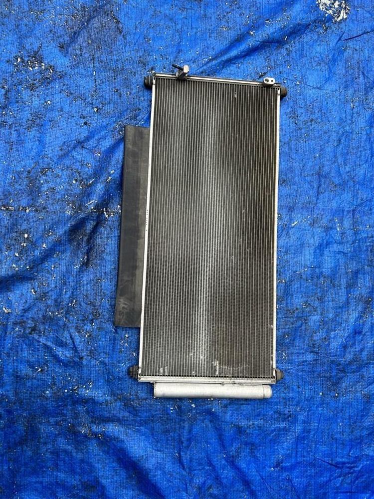 Радиатор кондиционера Хонда Фит в Сызрани 240686