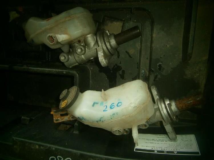 Главный тормозной цилиндр Тойота Премио в Сызрани 73101